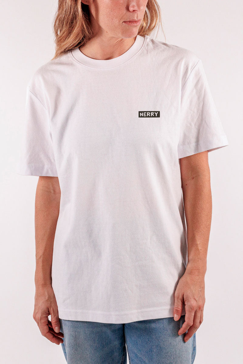 Camiseta Explore Nowhere